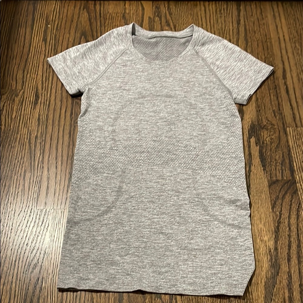 Lululemon Swiftly Tech Tee